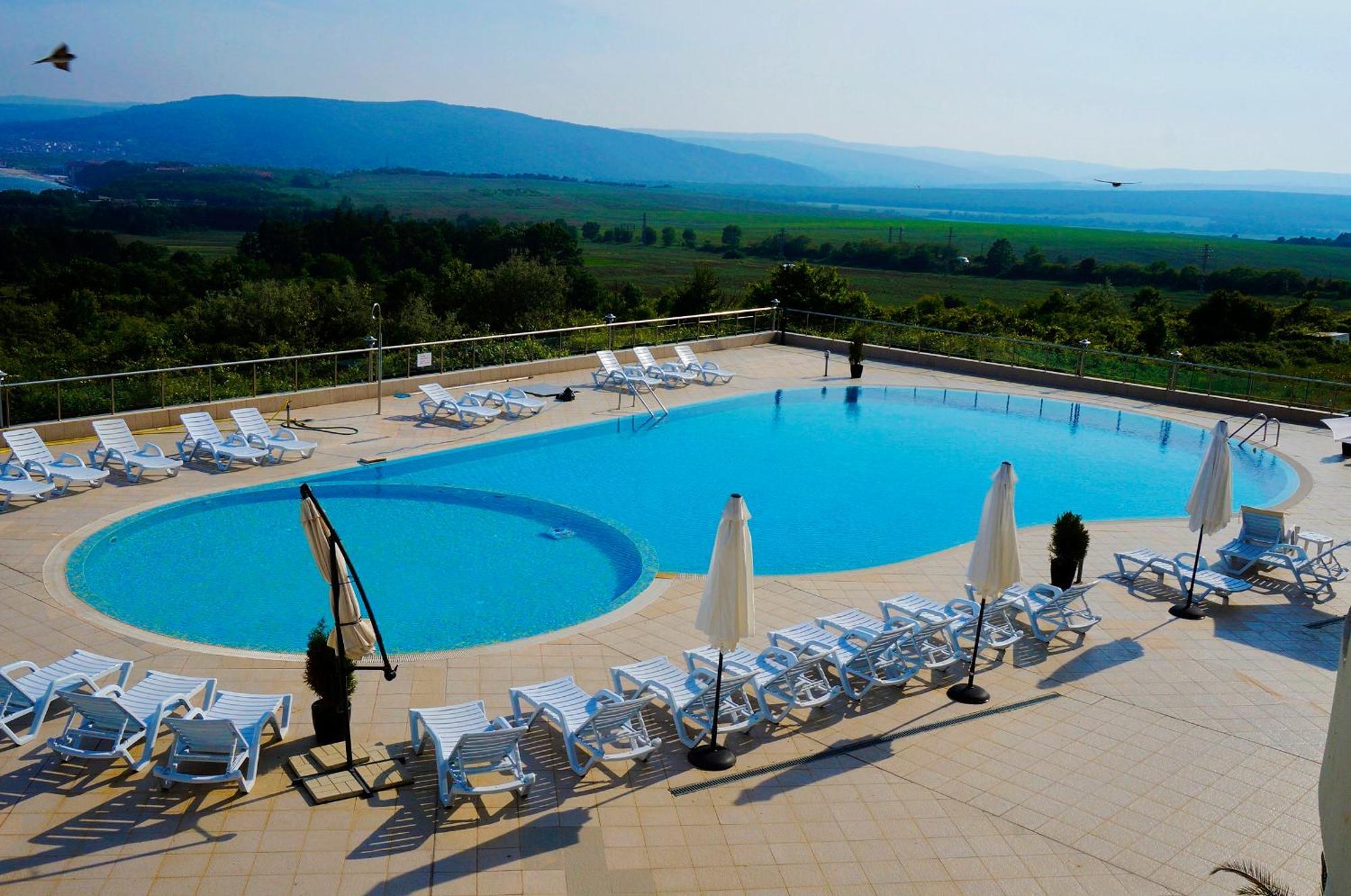 Апартаменти Сънбрийз - Sunbreeze Apartments Byala  Esterno foto